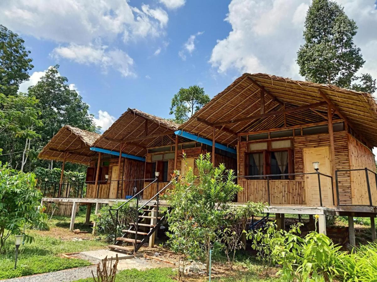 Bansuanphutarn Hotel Ban Pha Saeng Lang Exterior foto