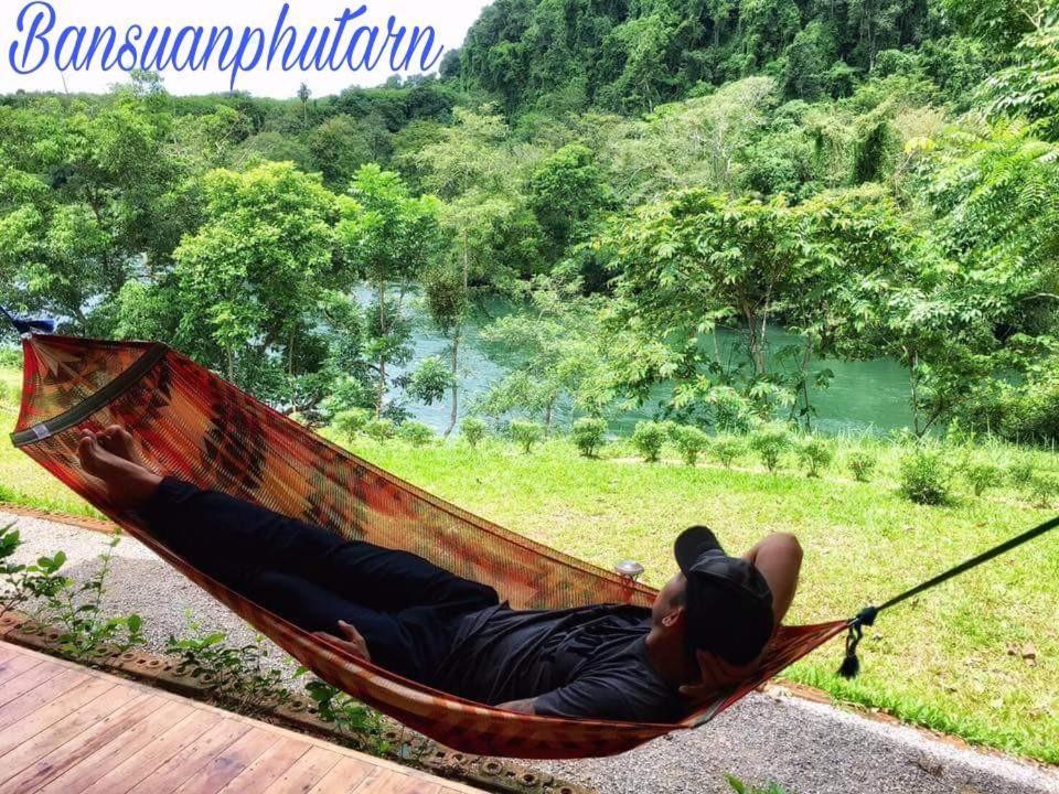 Bansuanphutarn Hotel Ban Pha Saeng Lang Exterior foto